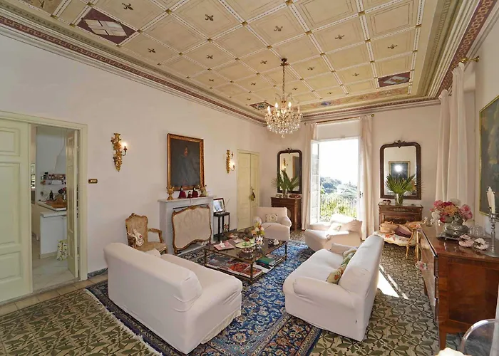 Marinasco 10 Pax By Villasretreats Villa