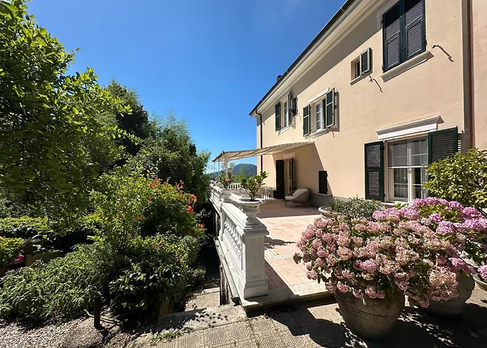 Marinasco 10 Pax By Villasretreats *